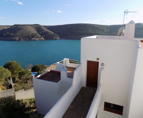 Apartment to rent with fantastic views Montgó